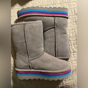 Bearpaw rainbow platform boots